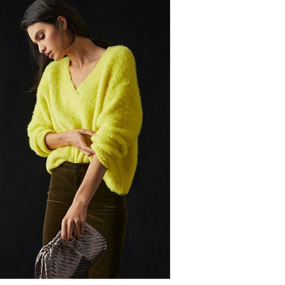 ANTHROPOLOGIE Maeve Plush V-Neck Sweater new xs - Picture 6 of 9